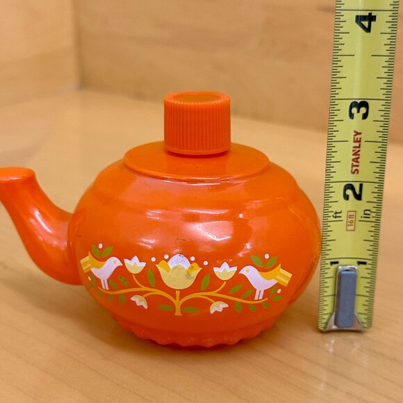 vintage Avon "Little Dutch Kettle" bath foam soap bottle - Picture 6 of 6